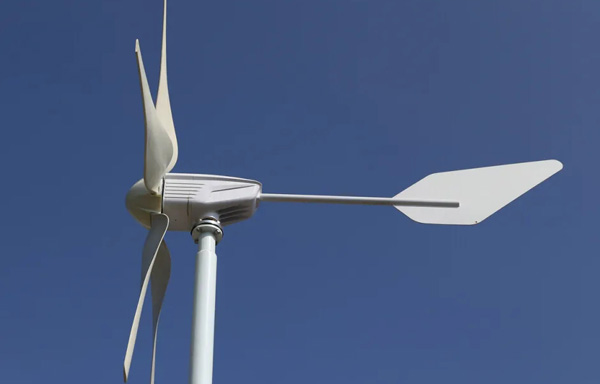 小型风力发电机的尾翼功能
