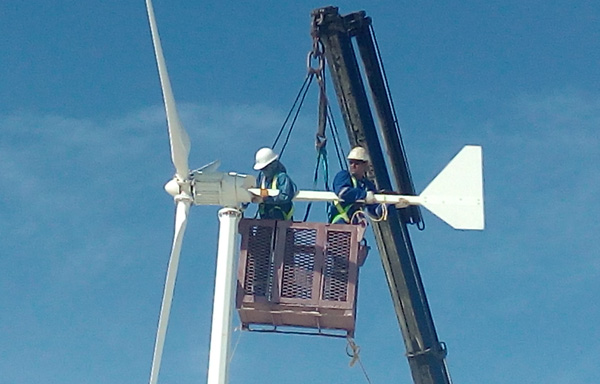 如何保证风力发电机的安全运行？