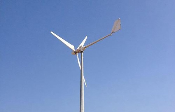 小型风力发电机设计尾翼的原因简要分析