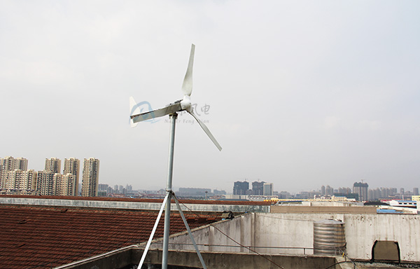 风力发电机工作原理：风是如何变成电的？